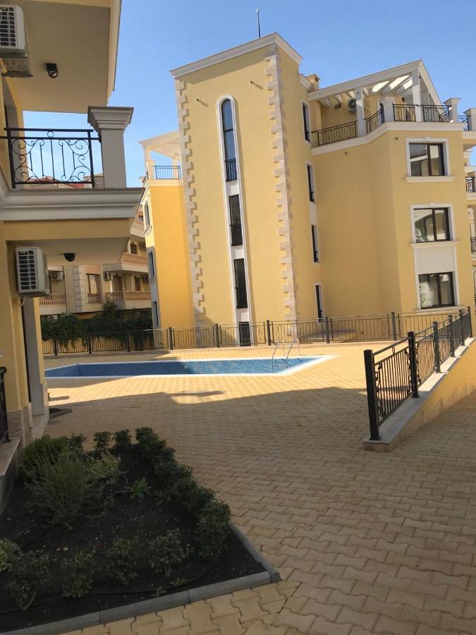 Horizon Katrina Apartments - Sea Line & Beach Access Sveti Vlas Exterior foto