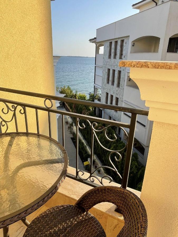 Horizon Katrina Apartments - Sea Line & Beach Access Sveti Vlas Exterior foto